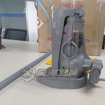 普通爪式千斤頂不能久撐，螺旋爪式千斤頂提供可靠解決方案